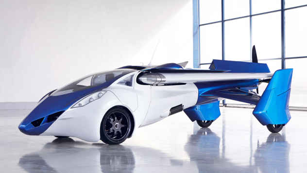 Летающий автомобиль Aeromobil